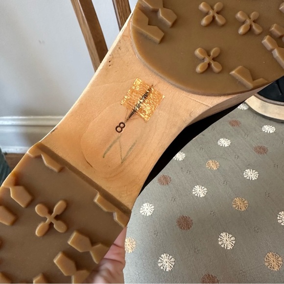 Eileen Fisher | Black Leather Wood Sole Platform Oxfords Size 8 - Picture 8 of 9